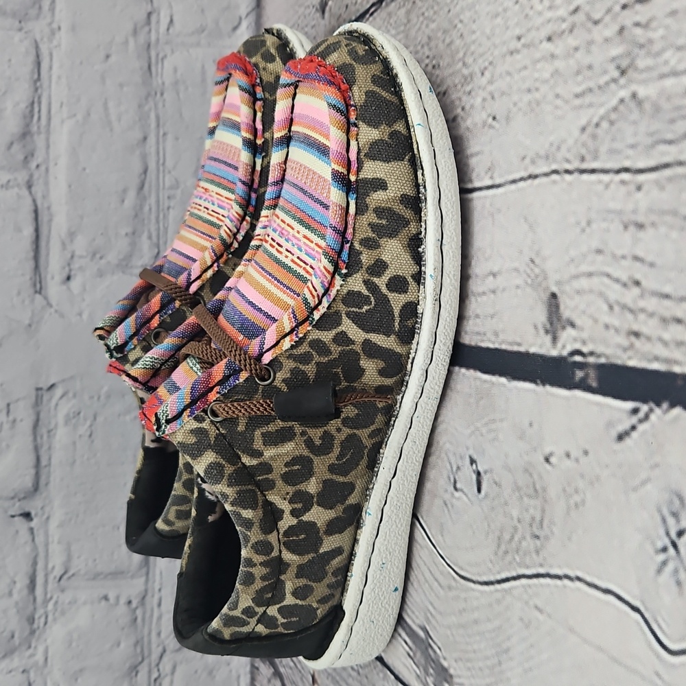 Justin Brands NWOT Moc Hazer Women's Leopard Aztec Multi Loafers Size 7.5 M